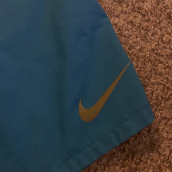 Nike Dri-Fit Shorts - Picture 4 of 4